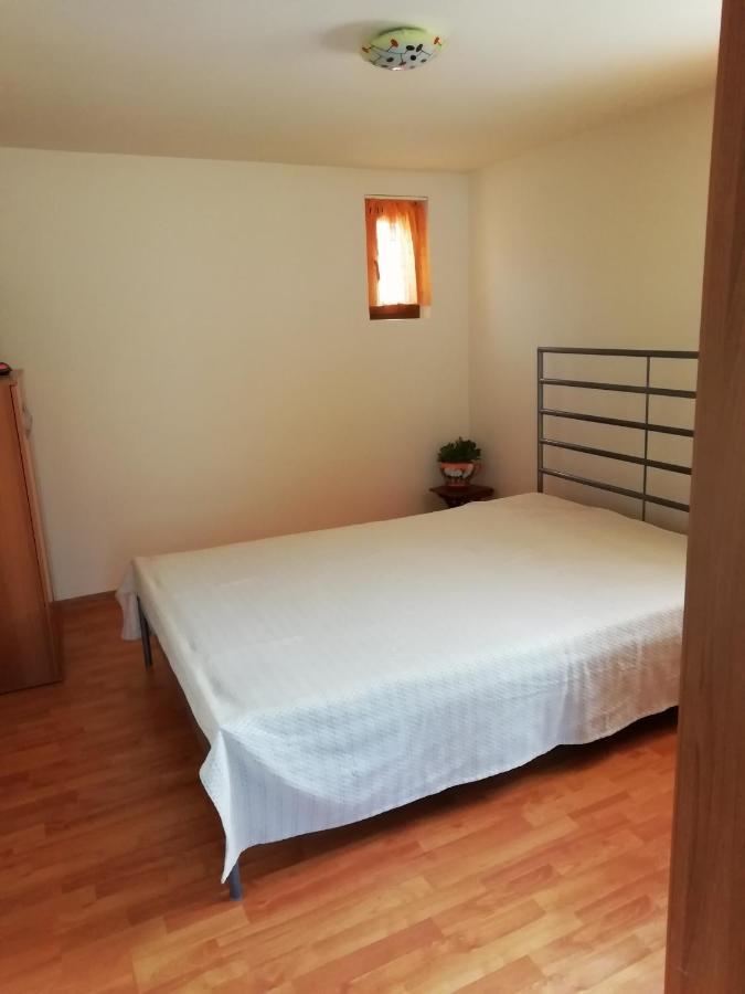 Ferienwohnung Casa Darius Orşova Exterior foto